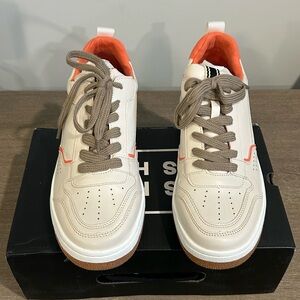 Shu Shop Women’s BNWT Taupe and Orange Sneakers 8.5